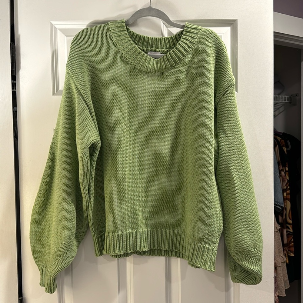 Green princess polly sweater, never worn